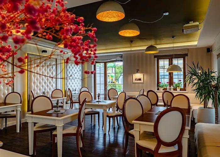 Üdülőközpont Perla Mare *